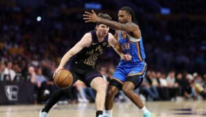 NBA常规赛球队数据对比：雷霆vs马刺——西部双雄的赛季较量
